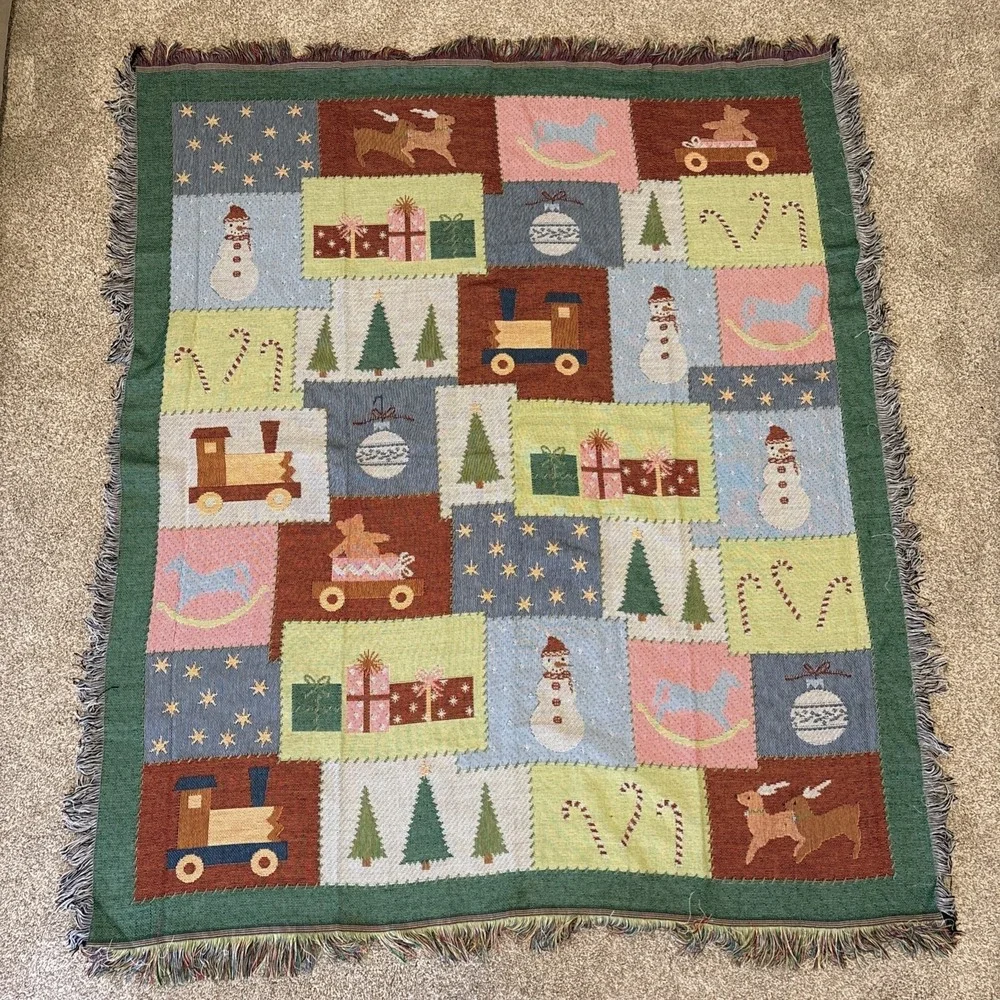 Martha Stewart‎ Everyday Christmas Tapestry light-weight Throw Blanket 59x50